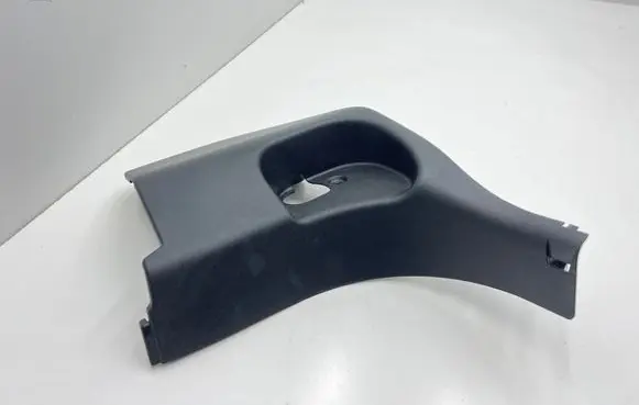 Other sill/pillar trim element