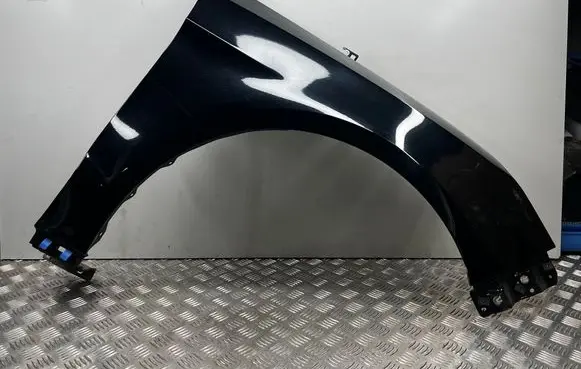 Ford Galaxy Fender