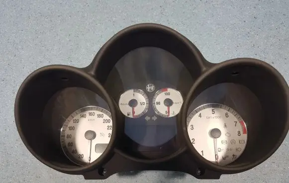 Alfa Romeo GTV Speedometer (instrument cluster) 156071354