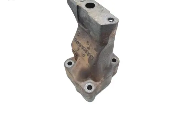 Mercedes-Benz E W211 Engine mounting bracket A6420960345