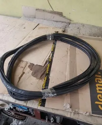 Skoda Octavia Mk3 (5E) Front door rubber seal 5E0867366B
