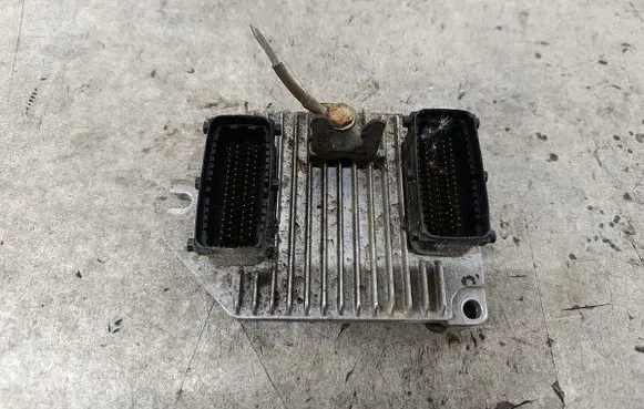 Opel Vectra C Engine control unit/module ECU