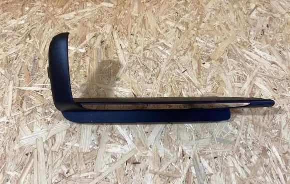 Porsche Cayenne (9Y0 9Y3) Trim molding 9Y0807685OK1