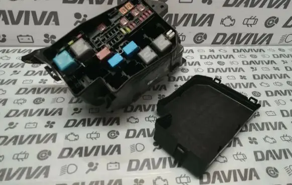 Toyota RAV 4 (XA30) Fuse box set 82662-42190
