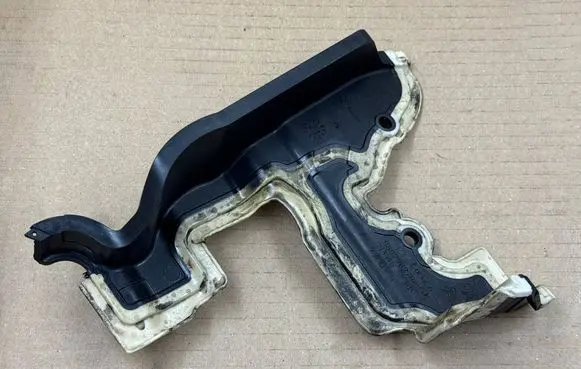 Peugeot Boxer Timing belt guard (cover) 9802982780
