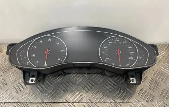 Audi A6 C7 Speedometer (instrument cluster) 4G8920984K 0263672217