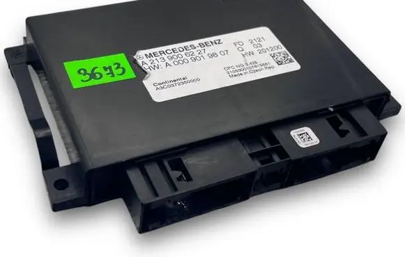 Mercedes-Benz E W213 Central body control module S3673 A2139006227