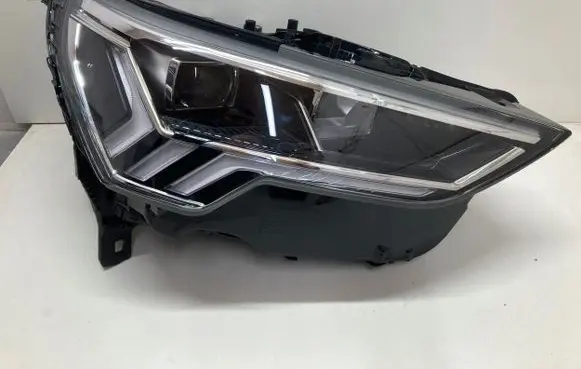 Audi Q3 F3 Headlight/headlamp