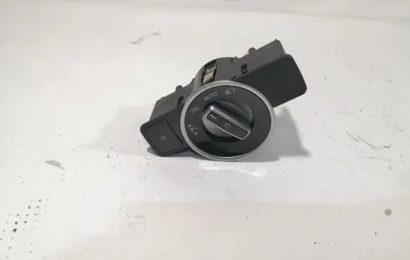 Mercedes-Benz C W204 Light switch