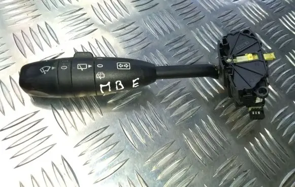 Mercedes-Benz E W211 Indicator stalk A2115400244