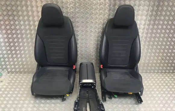 Mercedes-Benz C W206 Front driver seat 