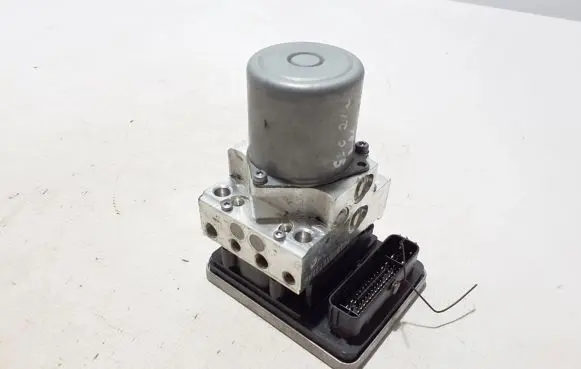 Mercedes-Benz GLC C253 ABS Pump A2059003249