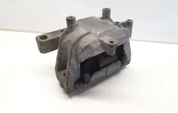Skoda Octavia Mk2 (1Z) Engine mount bracket 1K0190262CN