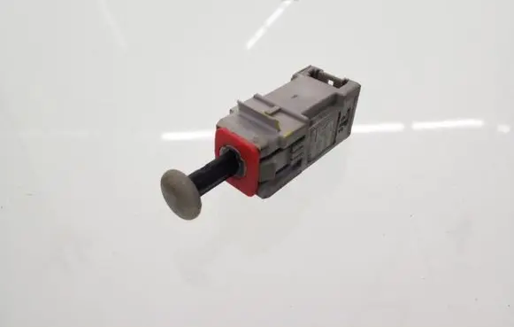 Clutch pedal sensor