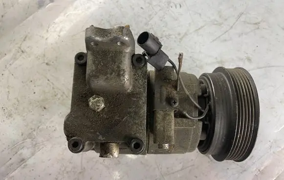 Hyundai Accent Air conditioning (A/C) compressor (pump)