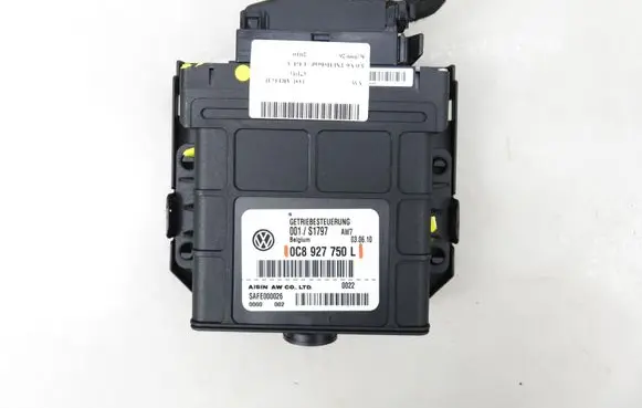 Volkswagen Touareg I Gearbox control unit/module 0C8927750L
