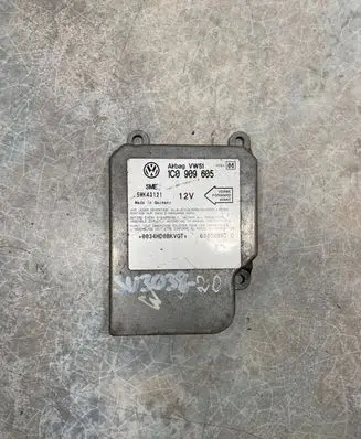 Skoda Fabia Mk1 (6Y) Airbag control unit/module 1C0909605 03030607C 5WK43121