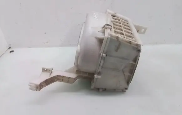 Mitsubishi Pajero Sport I Interior heater climate box assembly housing 
