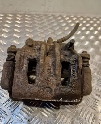 KIA Sorento Front brake caliper