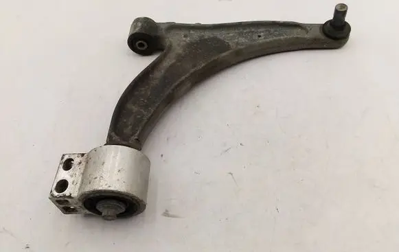 Opel Insignia A Front lower control arm/wishbone