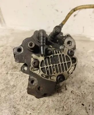 Fuel injection high pressure pump