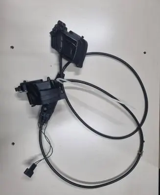 Mercedes-Benz E W211 Curtain motor 0745550