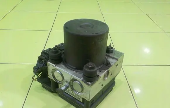 Hyundai Santa Fe ABS Pump 0265230762