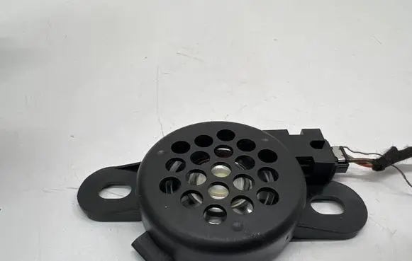 Porsche Taycan 9J1 Parking PDC sensor speaker 8E0919279