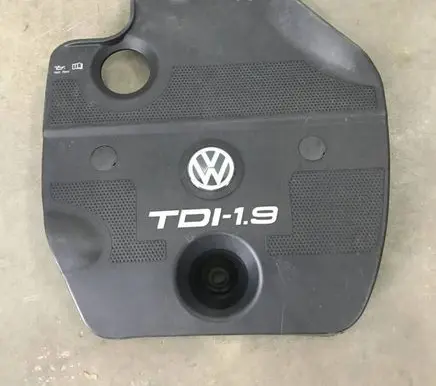 Volkswagen Golf IV Engine cover (trim) 038103935A 01278402 054276