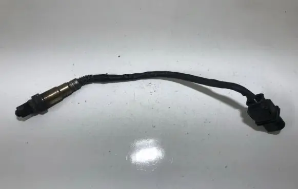 BMW 5 E60 E61 Lambda probe sensor 779160001 7791600-01