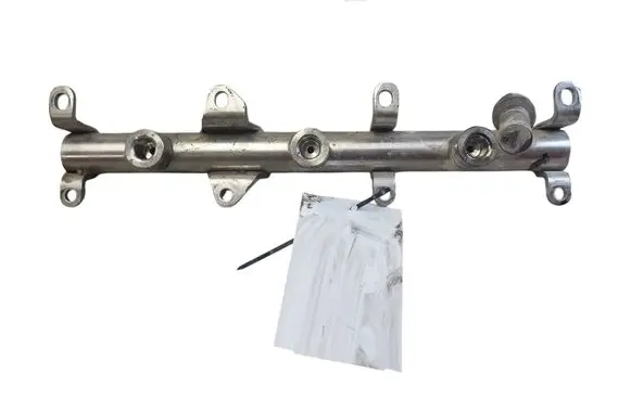 Audi Q5 SQ5 Fuel main line pipe 06M133316L