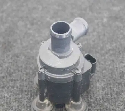 Audi A4 S4 B9 8W Electric auxiliary coolant/water pump 06H121601N