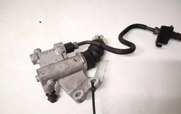 Honda Civic IX Clutch master cylinder 