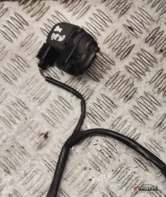Audi A4 S4 B8 8K Turbo solenoid valve 059906629D