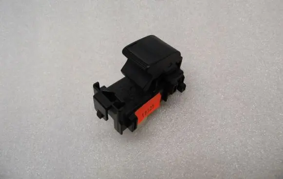 Toyota Auris E180 Electric window control switch
