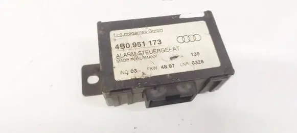 Audi A6 S6 C5 4B Alarm control unit/module 4b0951173