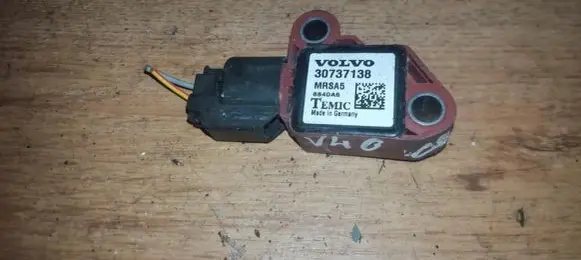 Volvo V50 Airbag deployment crash/impact sensor 30737138 mrsa5