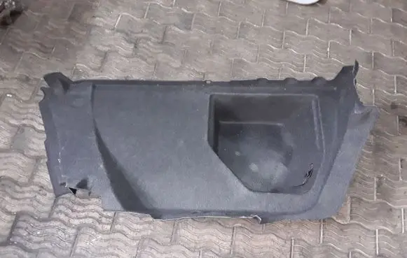 Volkswagen PASSAT B7 Trunk/boot lower side trim panel 3AE867427