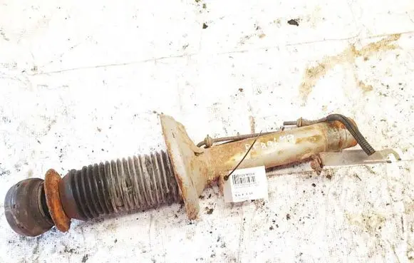 Skoda Octavia Mk1 (1U) Front shock absorber/damper