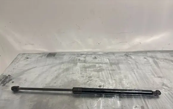 BMW 5 E60 E61 Tailgate strut