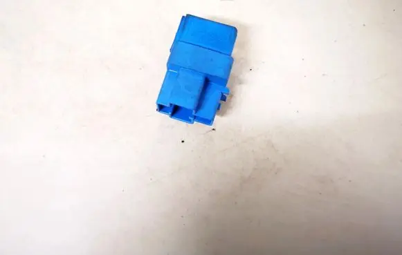 Nissan Primera Other relay 252309f900 4ra940010-65