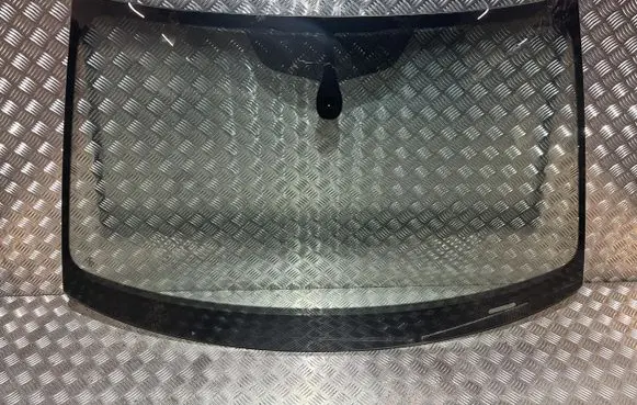 Audi SQ2 GA Front windscreen/windshield window VW26939