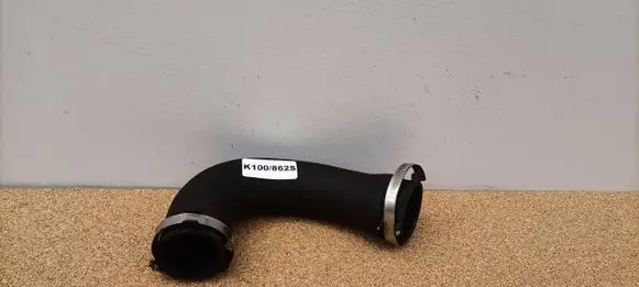 Audi A4 S4 B8 8K Intercooler hose/pipe 8K0145709H