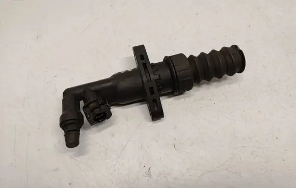 Mini One - Cooper R50 - 53 Clutch slave cylinder 7509243 21517509243 21516777428