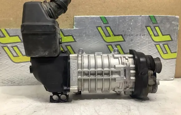 Volkswagen Golf V Supercharger 03C145601B 03C145851B 03C103502F