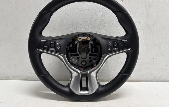 Opel Adam Steering wheel 623320500B 133577476 13357747