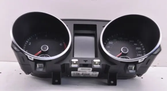 Volkswagen Golf VI Speedometer (instrument cluster) 5K6920971C