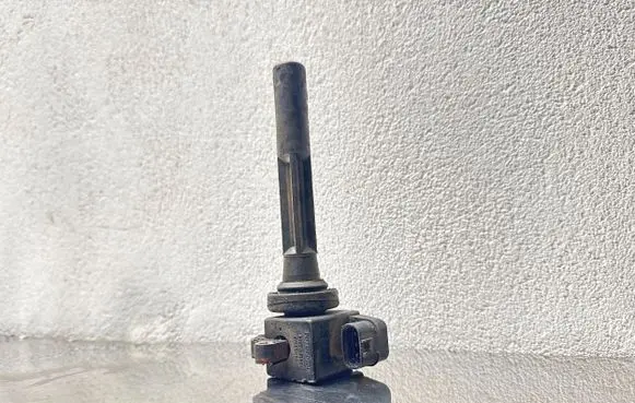Opel Frontera B High voltage ignition coil 8971363250 CM11102