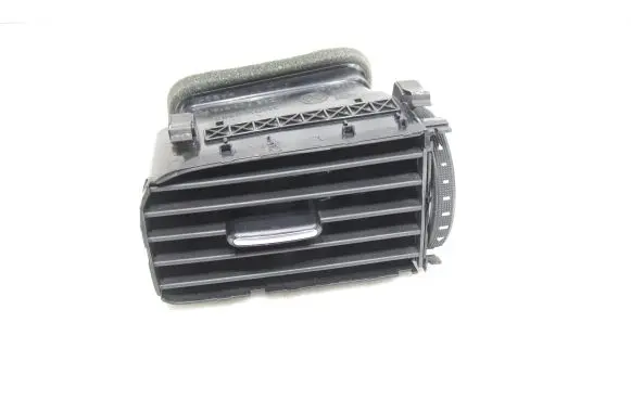 Volkswagen Jetta VI Dash center air vent grill 5C6819703 3MPX0263