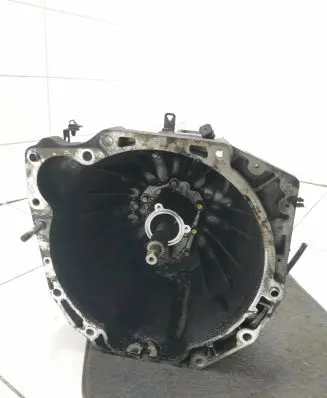 Suzuki Grand Vitara II Manual 5 speed gearbox F6c21207 6400683